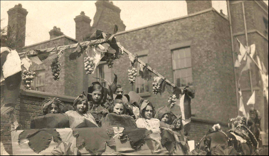 hoole carnival 1925