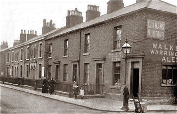 hoole off licence