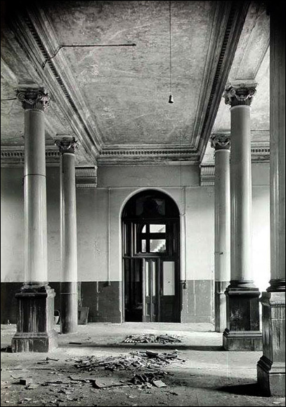 interior of customs house 1941