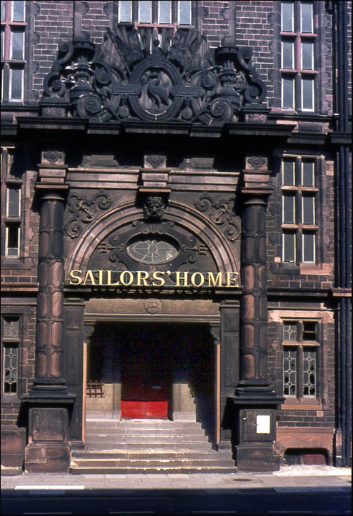colour photo of Sailors Home