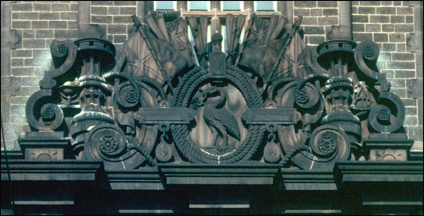 detail of entrance to sailors home