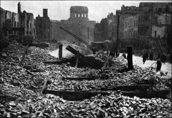 south castle st ruins 1941